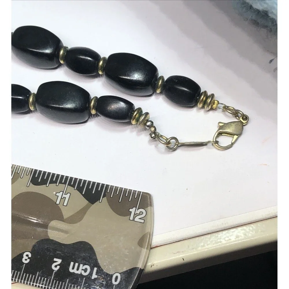 Liz Claiborne Necklace Black Lucite Beads Gold Tone 28